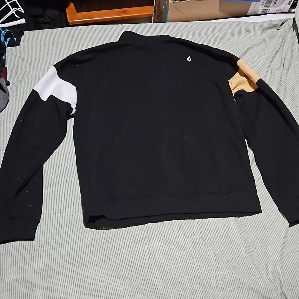 Volcom sweater - Picture 5 of 5